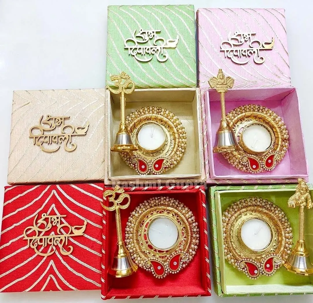 Gift Set : Bell & T Light